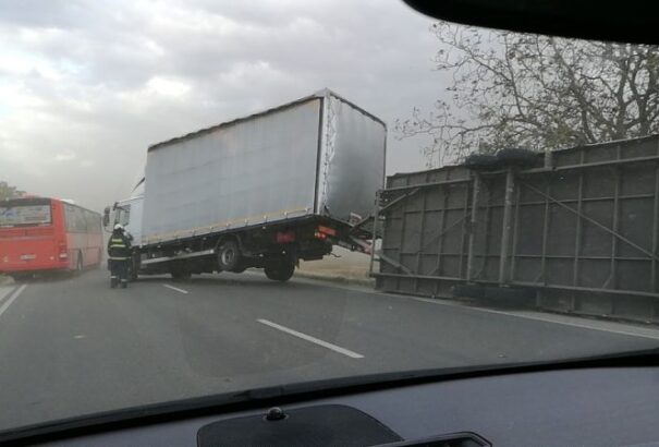 Tomboló szélvihar söpört végig Nyugat-Szlovákián