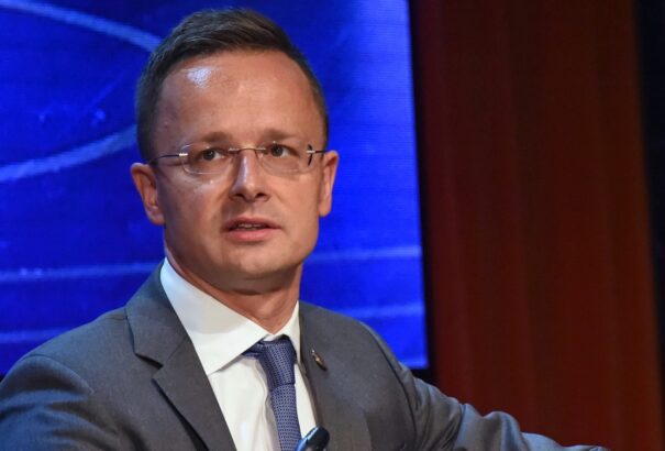 Szijjártó Péter: Komoly törésvonal alakult ki a bevándorlás- és a biztonságpárti országok között