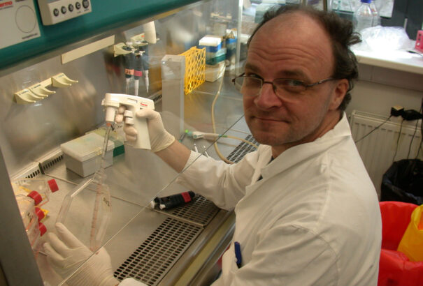 Egy Bécsből hazatért szlovák tudós: Azért jöttem ide, hogy segítsek, de látom, hogy ez lehetetlen feladat