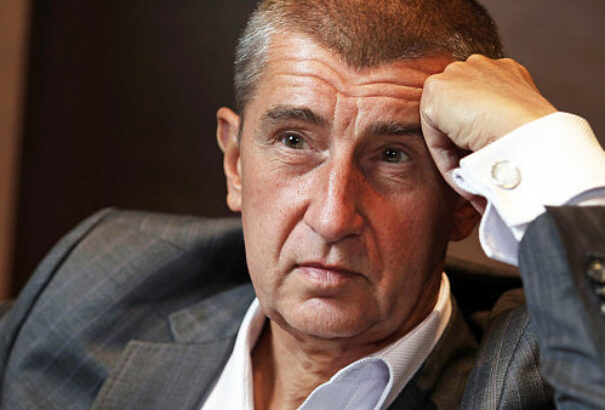 Megvonták Andrej Babiš mentelmi jogát, indulhat a rendőrségi eljárás