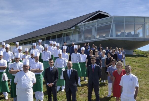 Ilyen még soha nem történt: megszabadulna Michelin-csillagaitól egy francia séf