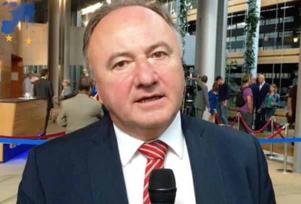 Csáky Pál a Körképnek: Juncker végre komolyan vette a szerepét