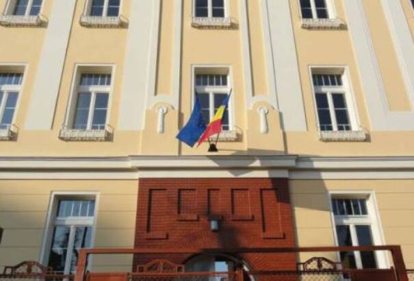 Tagadja az iskola vezetősége, hogy magyarsága miatt bántalmazták volna a kislányt Besztercén