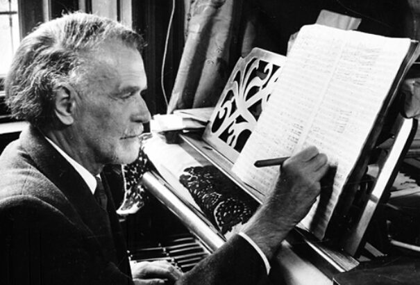 A nagyszombati Kodály Zoltán emléktábla furcsaságai