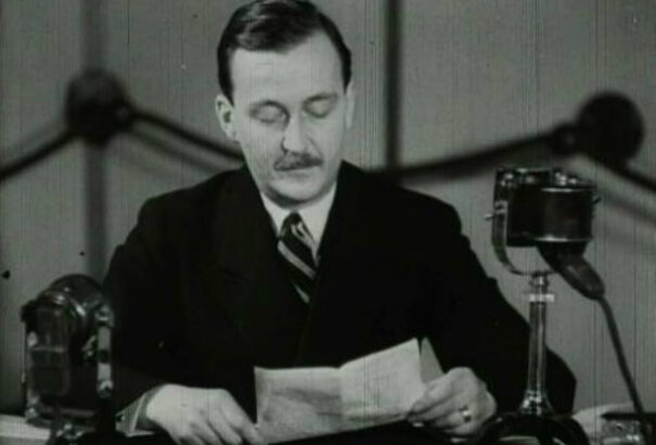 Alsóbodokon helyezik végső nyugalomra Esterházy János hamvait