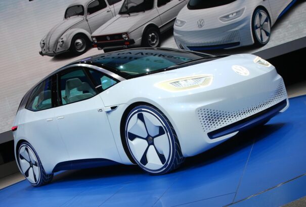 Búcsú a dízelektől: A VW 20 milliárdot fektet az elektromos autók gyártásába