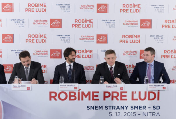 Hárít a Smer, leveszi a kezét a récsényi alapszervezetről – 22-en léptek ki a pártból a bizniszek miatt