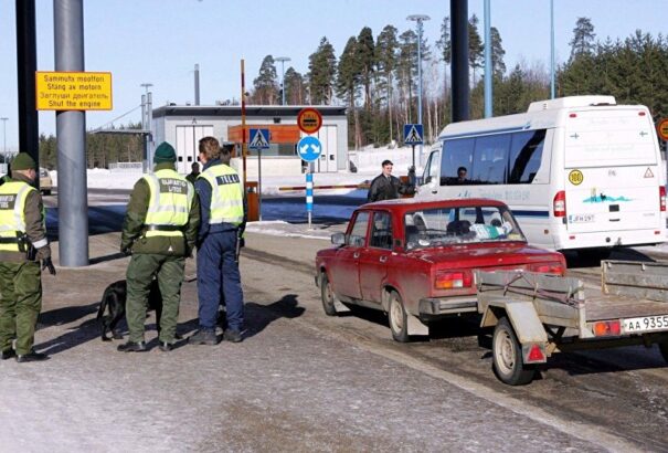 Finnország az orosz figyelmeztetés ellenére is folytatja a tárgyalásokat a NATO-tagságról