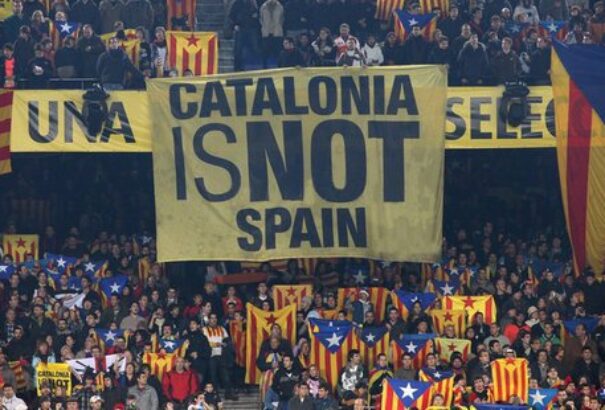 A V4-ek Spanyolország belügyeként tekintenek a katalán helyzetre