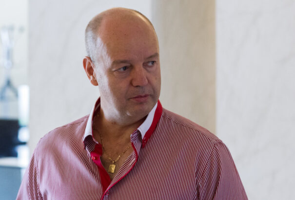 Bérgyilkosság megrendelésének gyanújával vették őrizetbe a volt minisztert, korábbi Markíza igazgatót