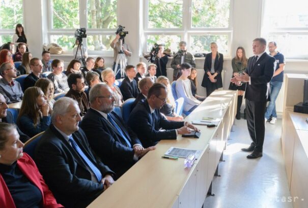 Fico: Szlovákia számára nincs más út, csak a mélyebb integráció