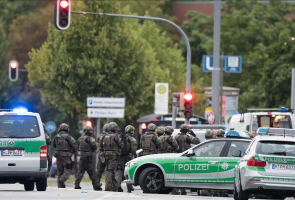 Késes támadás Münchenben: elfogták az elkövetőt (Frissítve)