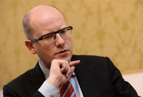 Bohuslav Sobotka: A lehető leggyorsabban be kell vezetnünk az eurót