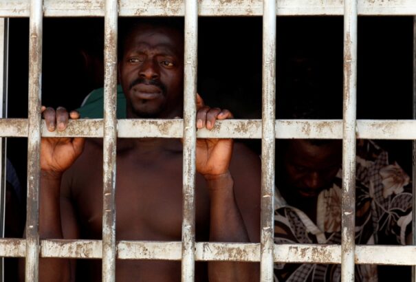 Menekültekből rabszolgák. Az embercsempészek pár száz dollárért  kínálják árverésre a menekülteket