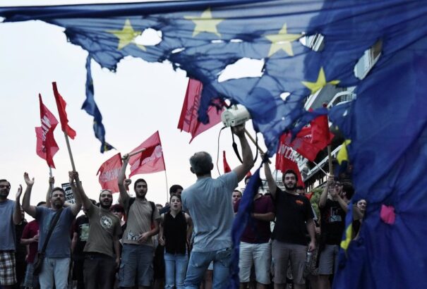 Egy német jelentés szerint nem kizárt, hogy az EU felbomlik vagy kettészakad