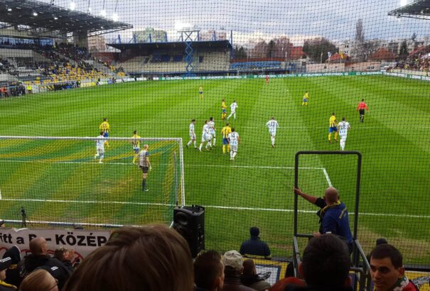 Döntetlenezett a DAC