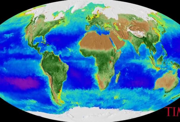 VIDEÓ: A NASA újabb, 20 évig gyűjtött felvételeket közölt „lélegző bolygónkról”