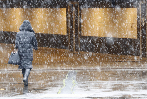 Folytatódik a csapadékos időjárás: hóval, havasesővel