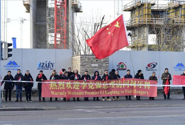 A Kína – KKE – csúcs margójára: Brüsszel ideges, fél, hogy elveszti az irányítást