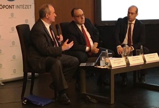 Szövetség tele kérdőjelekkel: Közép-Európa és az Egyesült Államok viszonya friss felmérés adatai szerint