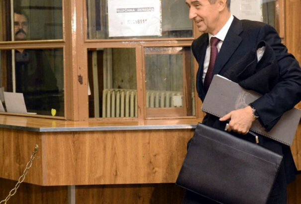 Nagy húzás Babištól: Még a kisebbségi kormányon belül is a párton kívüliek lesznek többségben