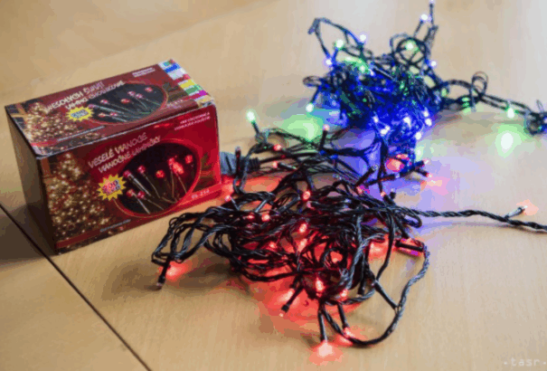 Veszélyes kínai fényfüzérek kerültek forgalomba a szlovákiai piacon