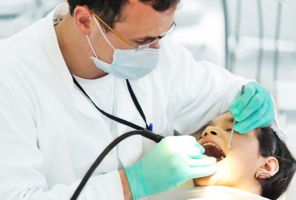 Miért fizetünk több tíz és több száz eurókat a fogorvosoknál?