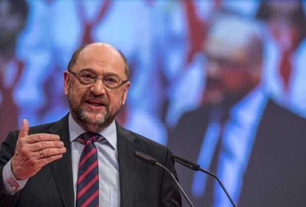 Schulz legutóbbi ajánlata Merkelnek: „Nagy koalíció lite” vagy „kisebbségi koalíció plusz”