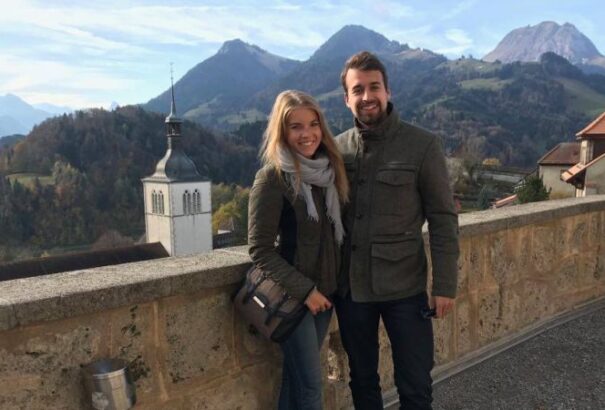 Egy Svájcban élő szlovák hölgy: Azt gondoltuk, hogy minden úgy fog működni, mint a híres „svájci“ óra, de itt is hatalmas a bürokrácia