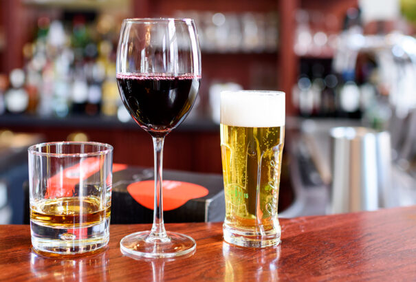 Eurostat: Fejenként 250 eurót költ alkoholra egy átlagos uniós polgár