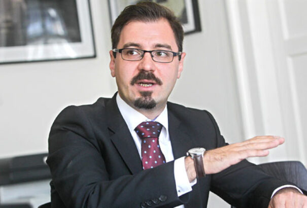 Szánthó Miklós: Ennyivel tartozik a Nyugat