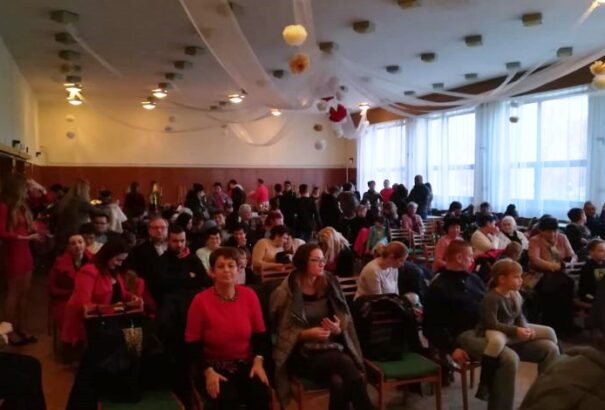 Összefogásból jeles – Így ünnepeltek Advent harmadik vasárnapján Csilizpatason