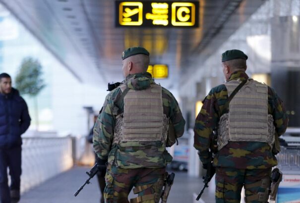 Újabb terrortámadásokkal fenyegetett az Iszlám Állam