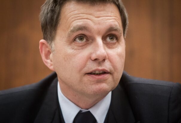 SaS: Peter Kažimír nem alkalmas az Eurócsoport vezetésére