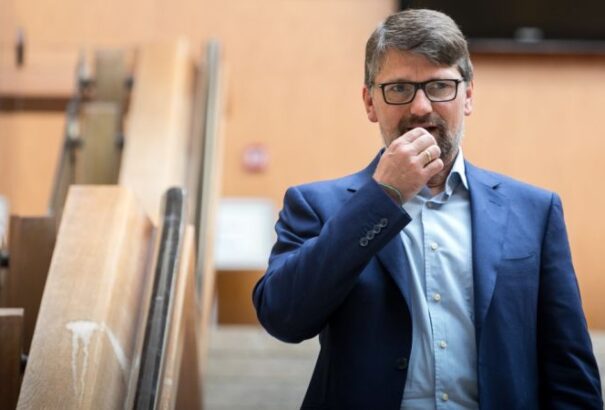 Hivatalos: Maďarič lemondott a Smer alelnöki tisztségéről