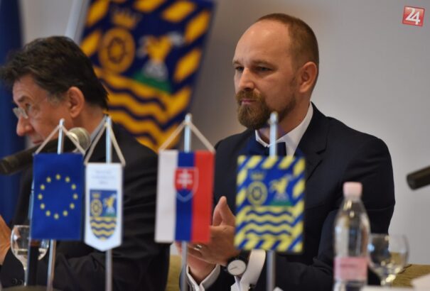 Berényiék tudni szeretnék, mit gondolnak róluk a megye lakói