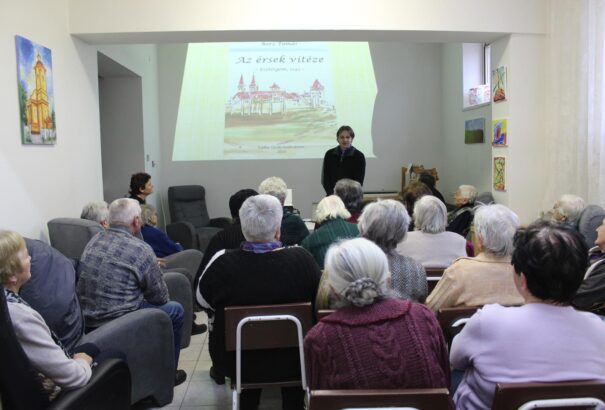 Borz Tamás könyvbemutatója az Emmanuel nappali foglalkoztatóban Nagyölveden
