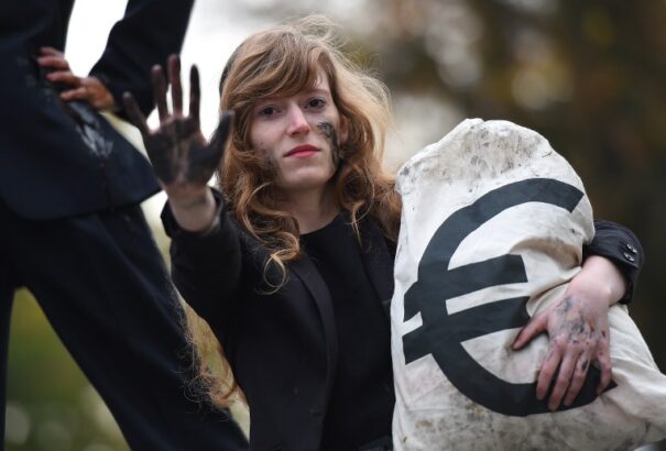 Oxfam-jelentés: A leggazdagabb 1 százalék birtokolja a globális vagyon 82 százalékát