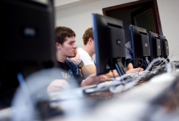 Többet fizethetünk a második pillérbe