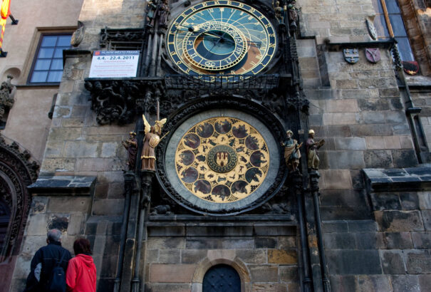 Fél évre leállt Prága híres csillagászati órája, az Orloj
