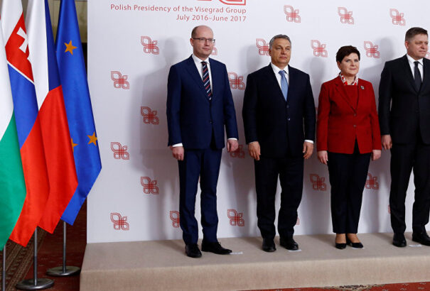 Nyugaton azt várják, hogy a V4 felbomlik, pedig épp az ellenkezője várható
