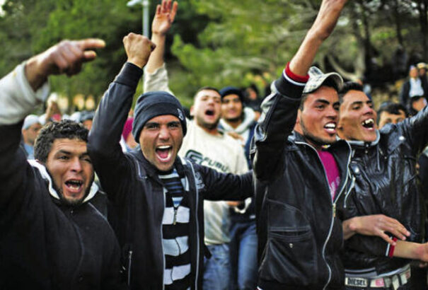 Homoszexualitásra hivatkozva kérnek menekült státuszt a migránsok