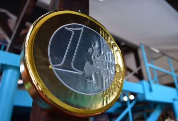 Francia és német közgazdászok közösen szálltak be az EU jövőjéről szóló vitába