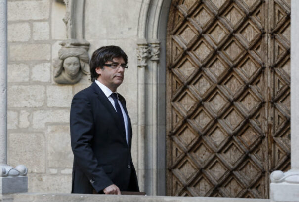 Puigdemont elhagyta Belgiumot. Letartóztathatják!