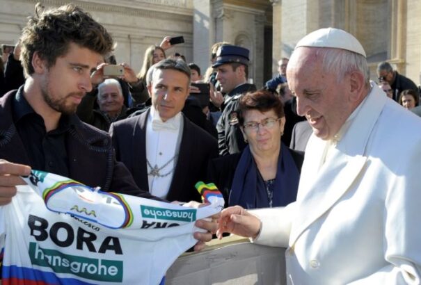 Peter Sagan Ferenc pápával találkozott. „Azt kérte, hogy imádkozzak érte”