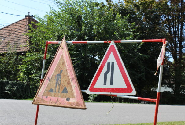 Nyitra megyében 60 kilométernyi közutat újítanak fel