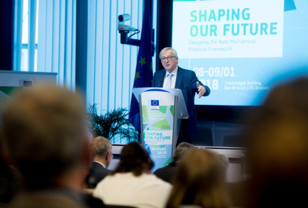 Az EU „műanyagadóval” tömné be a Brexit miatti lyukat a költségvetésen