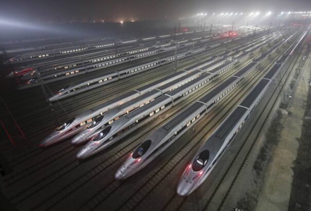 Az eurázsiai vonatok már a repülőgépekkel konkurálnak. Az USA lemaradt a versenyben