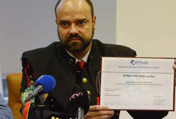 A munkaügyi hivatalban végezte az Olaszországot megjárt híres szlovák tudós