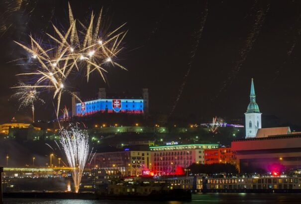 Több mint 500 pácienst láttak el a pozsonyi készültségeken. Volt, aki forró káposztalevesbe lépett…